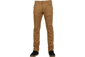 Can you Wear Black Shoes with Brown Pants?