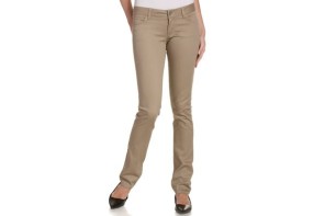Can you Wear Black Shoes with Khaki Pants?