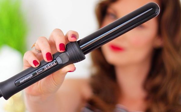 How to Use a Curling Wand